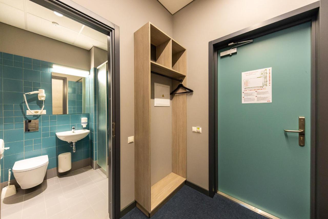Stadium Hotel Valmiera Ngoại thất bức ảnh